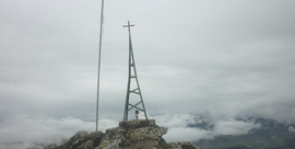 Travesía: La Arboleda - Pico Mayor (746 m) - Pico de la Cruz (803 m) - S. Pedro de Galdasmes.